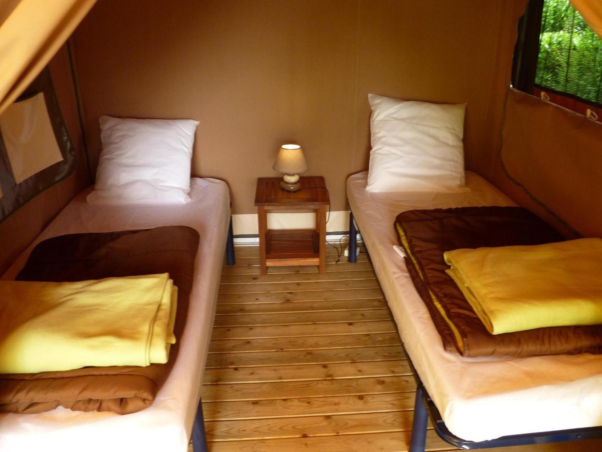 Camping Le Freche A L'Ane Pléboulle Εξωτερικό φωτογραφία